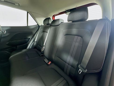 New 2025 Hyundai Venue SEL image 23