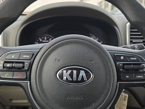 Used 2017 Kia Sportage LX w/ LX Popular Package AWD/4WD image 22