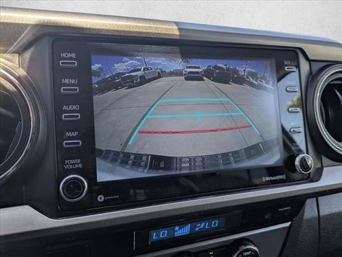 Used 2021 Toyota Tacoma SR5 RWD image 13