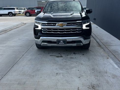 Used 2024 Chevrolet Silverado 1500 LTZ image 2