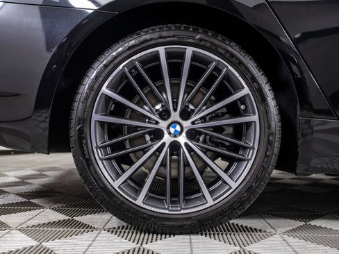Used 2023 BMW 530i w/ Premium Package RWD image 39