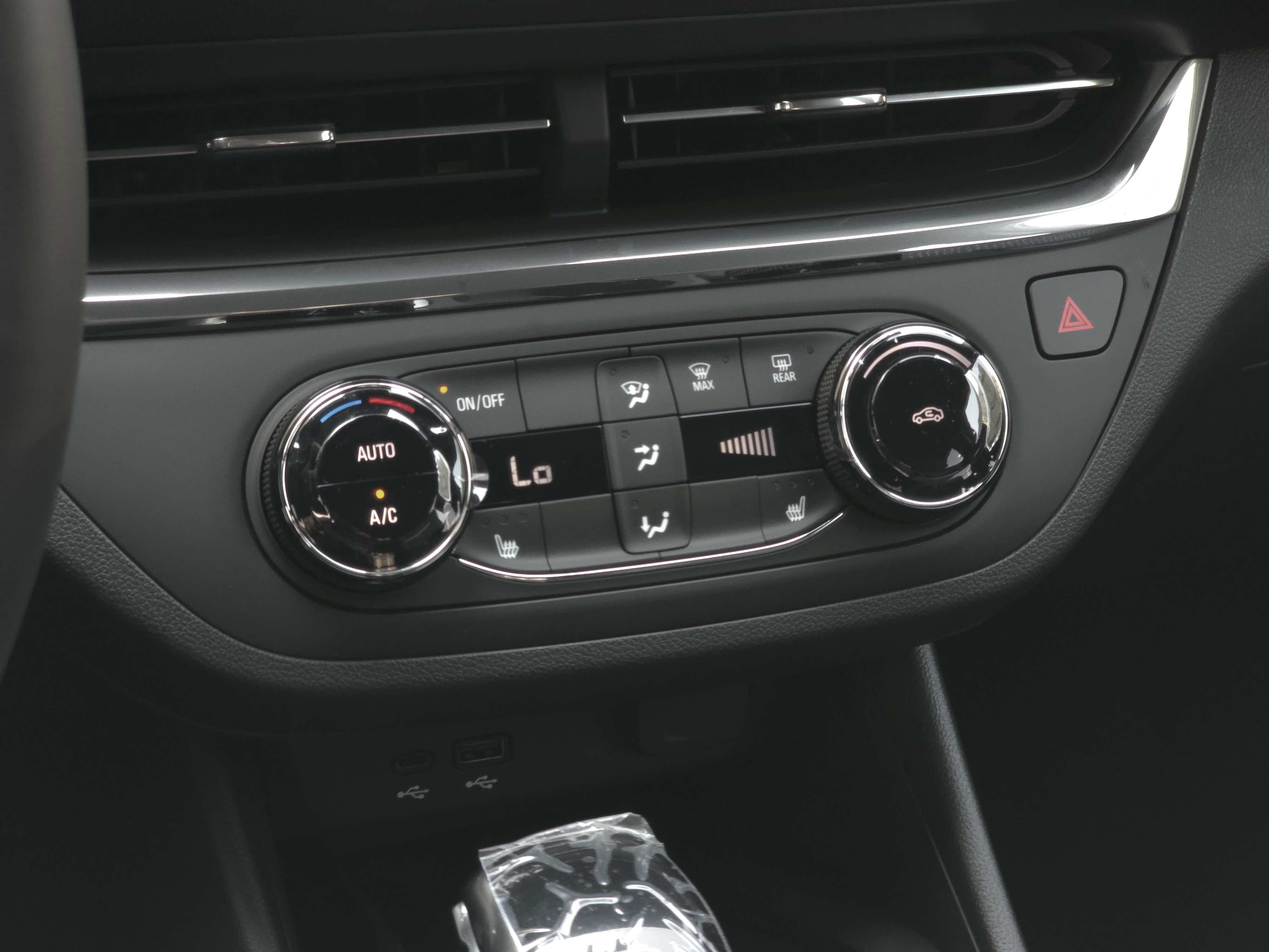 New 2026 Buick Envista Preferred w/ Convenience I Package FWD image 15