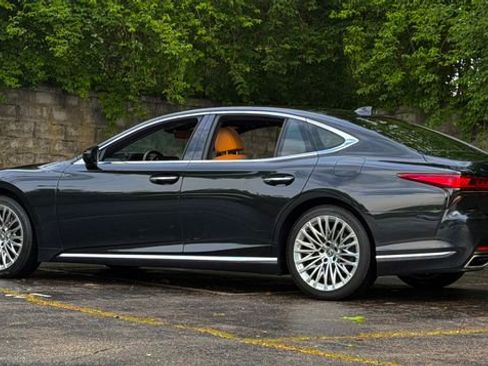 Certified 2024 Lexus LS 500 AWD image 9