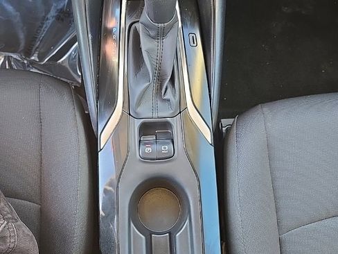 Used 2020 Toyota Corolla LE image 26