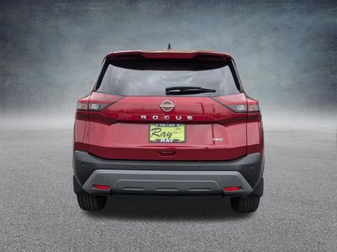 Used 2023 Nissan Rogue S AWD/4WD image 4