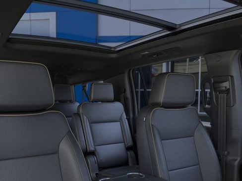 New 2026 Chevrolet Suburban Premier w/ Sun And Tow Package image 24