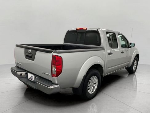 Used 2021 Nissan Frontier SV w/ SV Utility Package AWD/4WD image 4