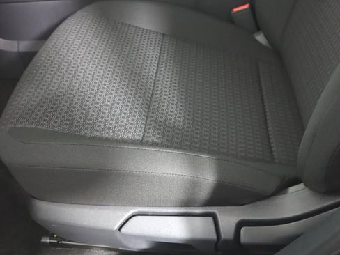 Certified 2025 Nissan Kicks S image 19