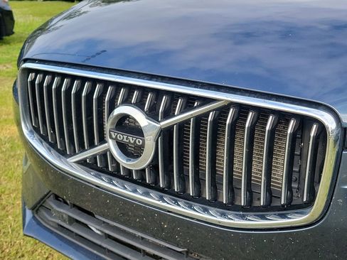 Used 2018 Volvo XC60 T5 Inscription w/ Convenience Package image 3