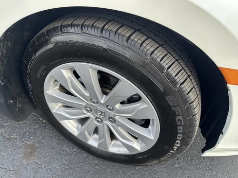 Used 2019 Honda Odyssey LX image 6