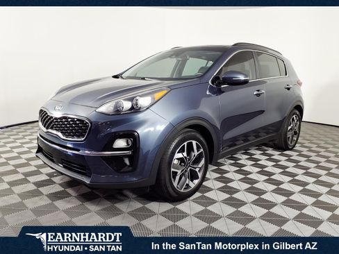 Used 2020 Kia Sportage EX w/ Option Group 15 FWD image 1
