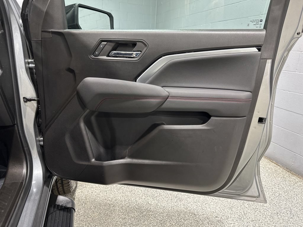 Certified 2023 Chevrolet Colorado Z71 w/ Z71 Convenience Package 2 AWD/4WD image 17