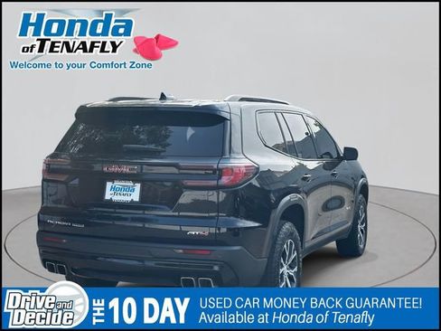 Used 2024 GMC Acadia AT4 w/ Luxury Package image 5
