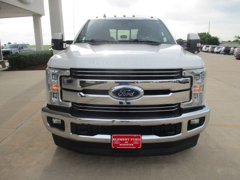 Used 2019 Ford F350 Lariat w/ Lariat Ultimate Package AWD/4WD image 16