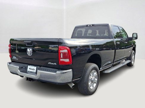 Used 2024 RAM 3500 Big Horn w/ Towing Technology Group AWD/4WD image 6