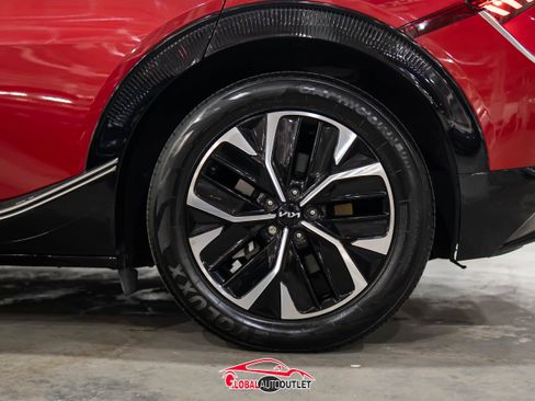 Used 2022 Kia EV6 Wind image 12