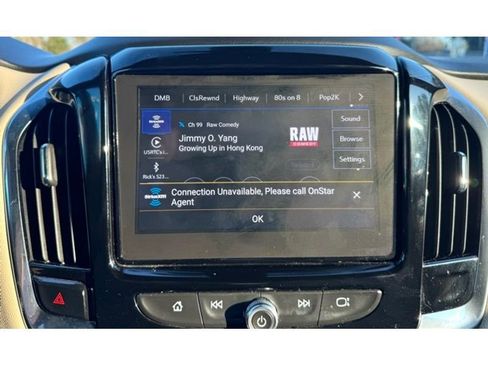 Used 2023 Chevrolet Traverse LT image 10