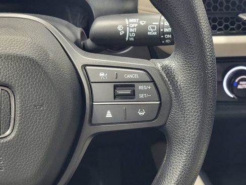 Used 2023 Honda HR-V LX image 28