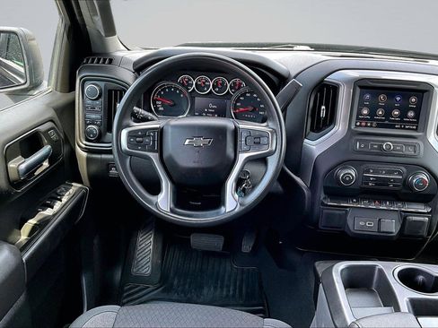 Used 2022 Chevrolet Silverado 1500 Custom w/ Rally Edition AWD/4WD image 6