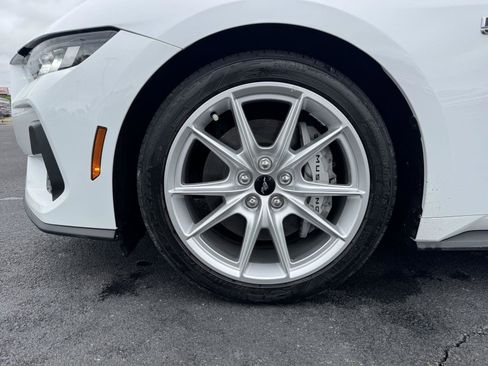 Used 2024 Ford Mustang GT Premium RWD image 36