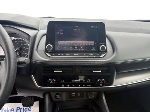 Used 2024 Nissan Rogue SV AWD/4WD image 19
