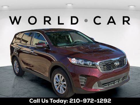 Used 2019 Kia Sorento FWD image 1