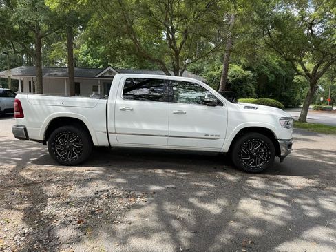 Used 2019 RAM 1500 Limited AWD/4WD image 4