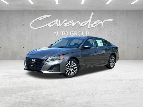 New 2026 Nissan Altima 2.5 SV FWD image 1