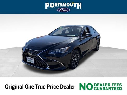 Used 2023 Lexus ES 250 w/ Premium Package image 17
