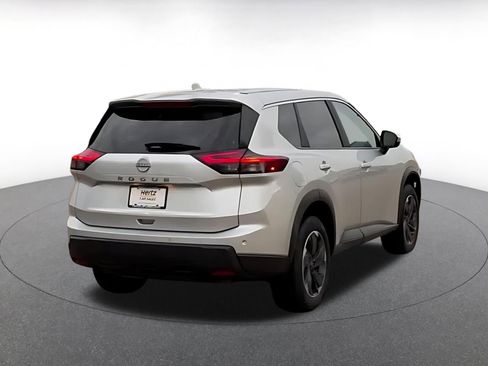 Used 2025 Nissan Rogue SV FWD image 15