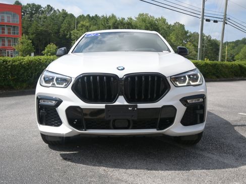 Used 2021 BMW X6 xDrive40i w/ Executive Package AWD/4WD image 3