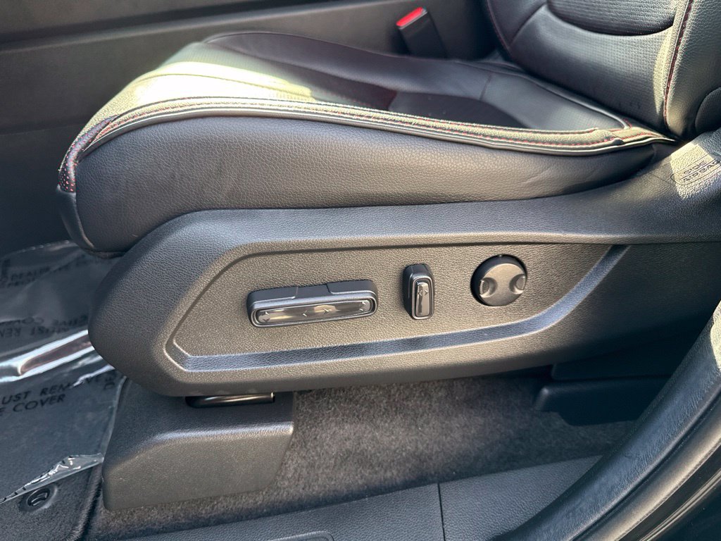 Used 2025 Honda Pilot Black Edition image 20