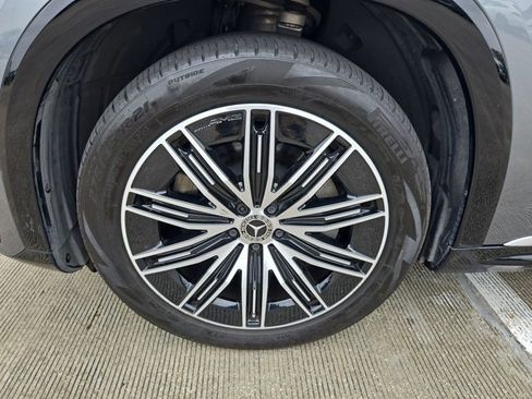 Used 2023 Mercedes-Benz EQS 580 4MATIC SUV image 23