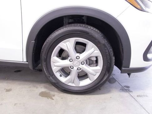 Certified 2024 Honda HR-V LX image 12