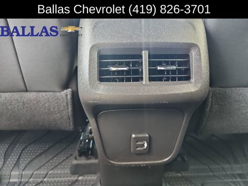 Used 2023 Chevrolet Equinox RS w/ LPO, Cargo Package FWD image 22