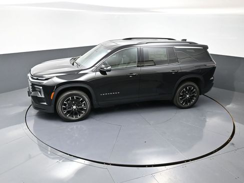 New 2026 Chevrolet Traverse LT w/ Sun and Wheel Package image 41