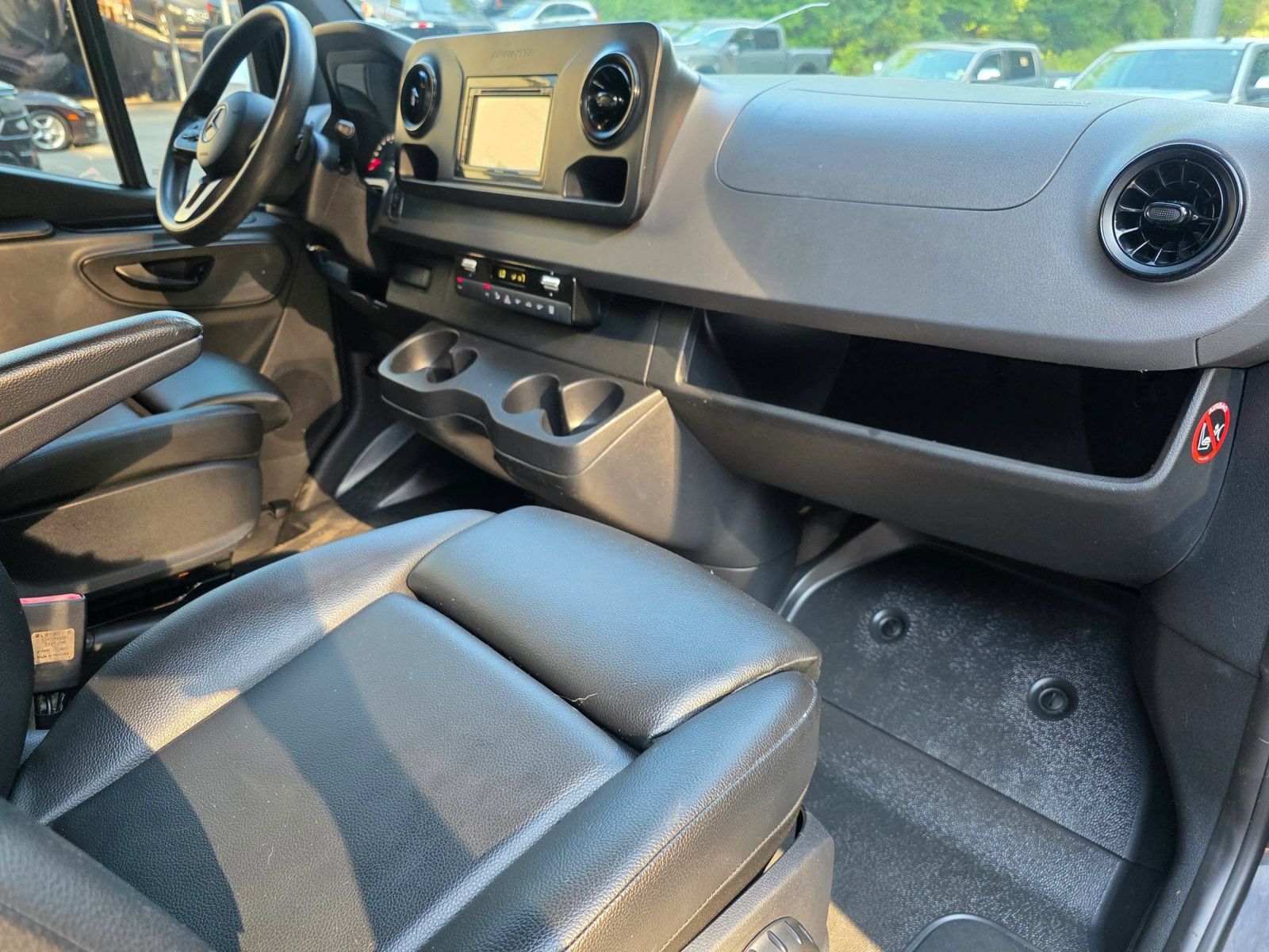 Used 2019 Mercedes-Benz Sprinter 2500 w/ Driver Convenience Package image 29