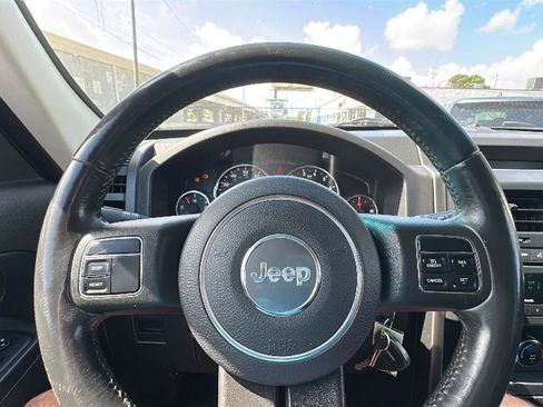 Used 2011 Jeep Liberty Sport w/ Popular Equipment Group AWD/4WD image 34
