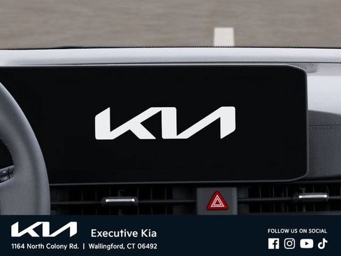 New 2026 Kia Carnival FWD image 20