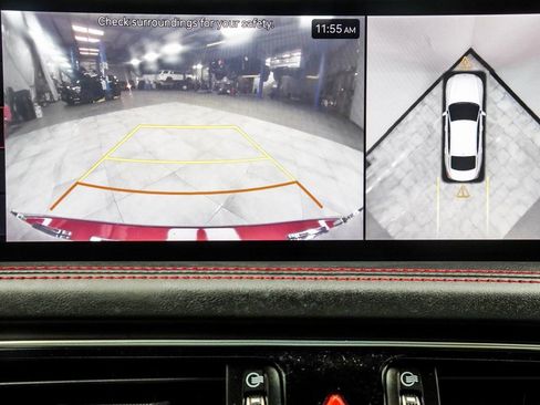 Used 2022 Genesis G70 3.3T image 30