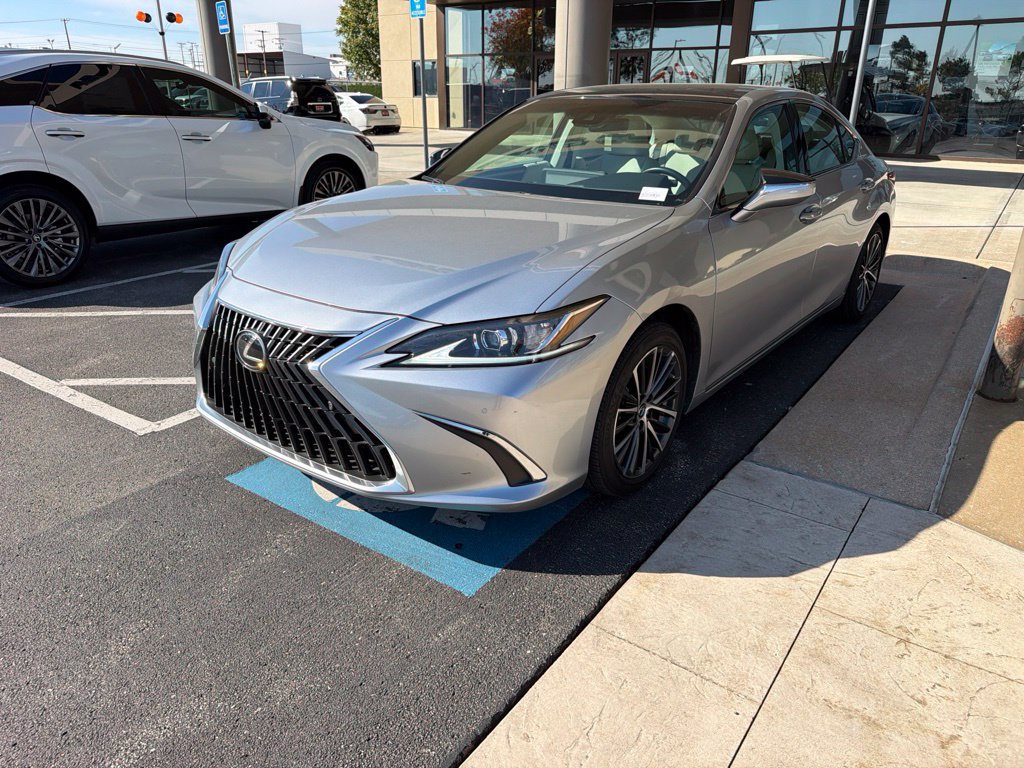 Certified 2025 Lexus ES 350 w/ Premium Package FWD image 1