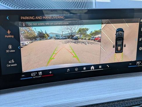 Used 2025 BMW 330i Sedan image 13