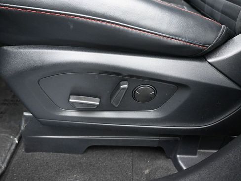 Certified 2025 Ford Explorer ST-Line w/ Premium Package image 11