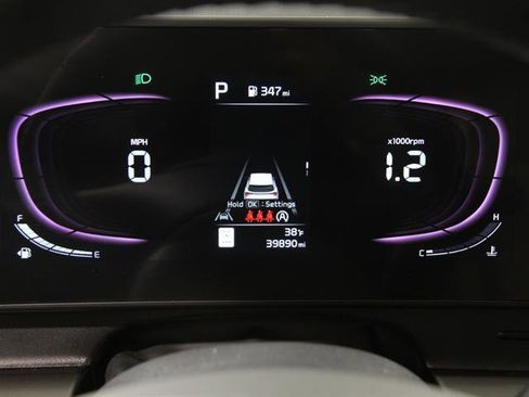 Used 2023 Kia Sportage EX image 8