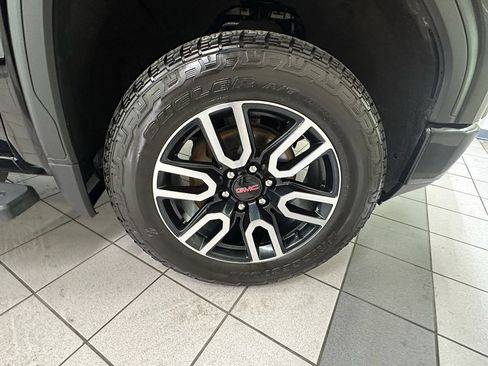 Used 2019 GMC Sierra 1500 AT4 w/ AT4 Premium Package image 15