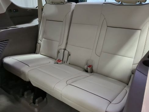Used 2023 GMC Yukon Denali image 30