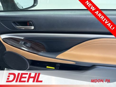 Used 2017 Lexus RC 300 AWD image 11