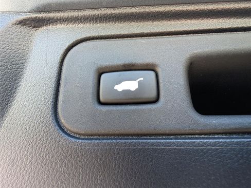 Used 2025 Honda Passport EX-L image 13