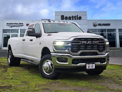 New 2026 RAM 3500 Tradesman image 23