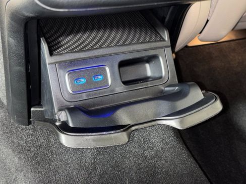 Certified 2025 Mercedes-Benz GLS 450 GLS 450 image 31